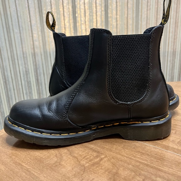 Doc Marten Chelsea Boots Black - Picture 7 of 7